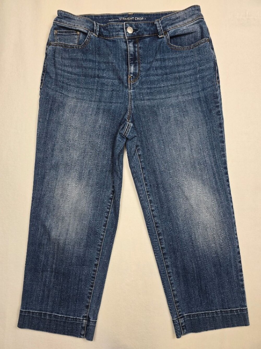 Chicos Platinum Straight Crop Jeans Womens Size 1 Medium Wash Denim